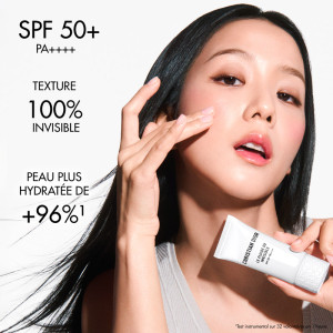 Der Unsichtbare Feuchtigkeitsspendende UV-Fluid SPF 50+ PA++++ - Unsichtbares UV-Schutzfluid Der Unsichtbare Feuchtigkeitsspendende UV-Fluid SPF 50+ PA++++ - Unsichtbares UV-Schutzfluid